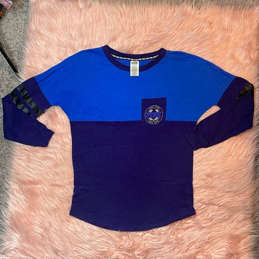 PINK Victoria’s Secret Oversized Blue & Black Long Sleeve‎ Woman’s Shirt size XS
